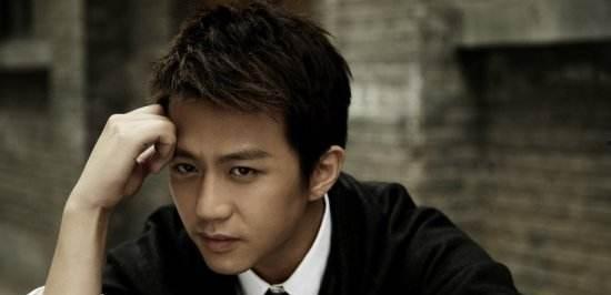 娛樂吃瓜姐評(píng)論鄧超,吃瓜姐熱議背后的真相