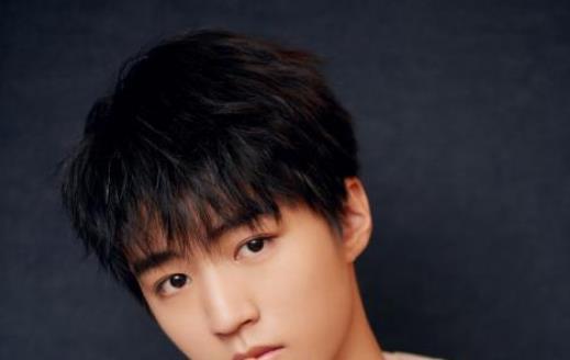 娛樂圈吃瓜王俊凱圖片,娛樂圈“瓜王”形象再升級(jí)