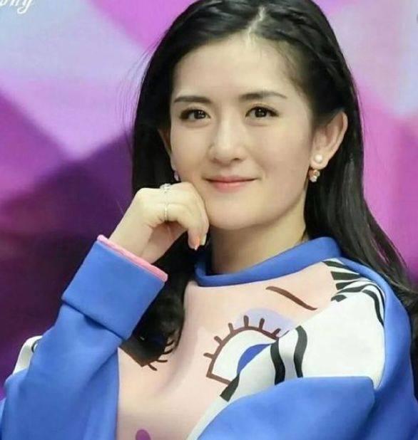 娛樂吃瓜君謝娜,娛樂吃瓜界的“開心果”