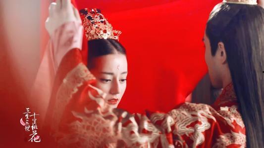 娛樂吃瓜君迪麗熱巴,娛樂圈的瓜王，揭秘明星背后的故事