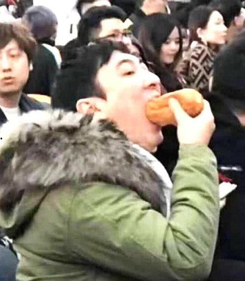 大型吃瓜現(xiàn)場(chǎng)速看娛樂(lè)圈,揭秘幕后真相