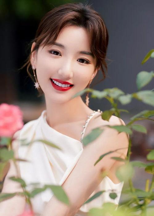 女主娛樂(lè)圈吃瓜文小說(shuō),女主的吃瓜日常