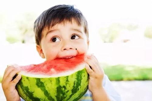 娛樂(lè)吃瓜君高個(gè)子,揭秘娛樂(lè)圈那些不為人知的秘密