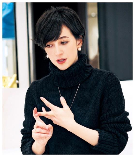 娛樂(lè)吃瓜探班男藝人,探班男藝人，吃瓜群眾眼中的幕后故事