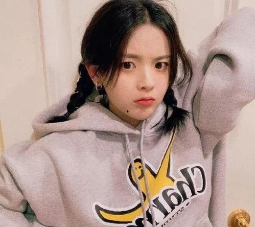 娛樂(lè)吃瓜醬楊超越視頻在線觀看,帶你領(lǐng)略?shī)蕵?lè)圈的歡樂(lè)瞬間