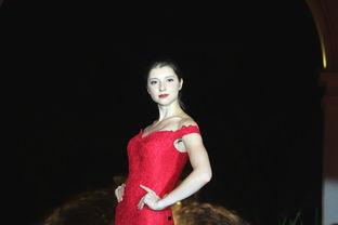 娛樂吃瓜美女模特,揭秘吃瓜美女模特的時尚傳奇