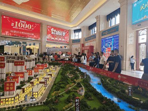 吃瓜娛樂(lè)房,揭秘明星幕后生活，帶你走進(jìn)娛樂(lè)圈的神秘世界