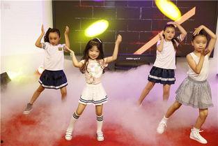 娛樂吃瓜醬麻袋舞,吃瓜群眾紛紛跟風(fēng)模仿